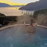 Holiday home Private Eco Retreat For Two -Pool- Spa - Hot Tub - Design And Lake View