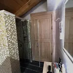 Private Eco Retreat For Two -Pool- Spa - Hot Tub - Design And Lake View Дом отдыха *