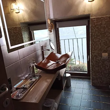 Private Eco Retreat For Two -pool- - Hot Tub - Design And View Maccagno