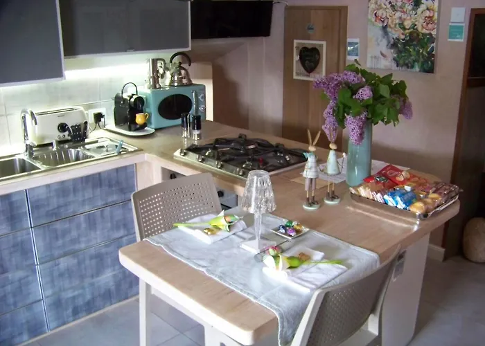 Private Eco Retreat For Two - Hot Tub - Design And View Casa vacanze Maccagno