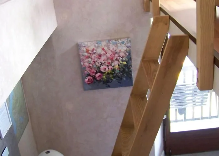 Private Eco Retreat For Two - Hot Tub - Design And View 펜션 Maccagno