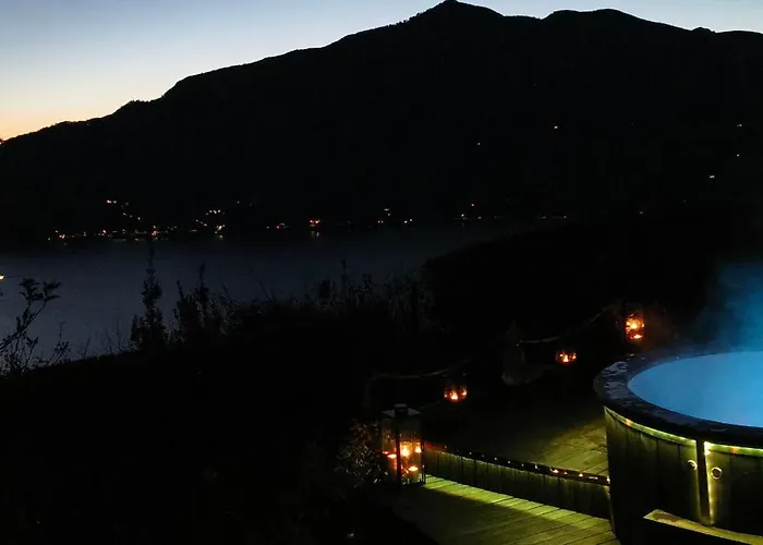 Private Eco Retreat For Two - Hot Tub - Design And View Casa vacanze Maccagno