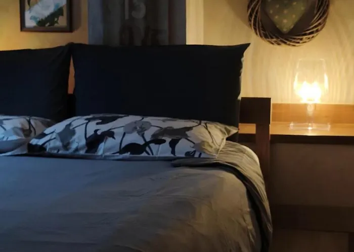 Private Eco Retreat For Two - Hot Tub - Design And View Casa vacanze *